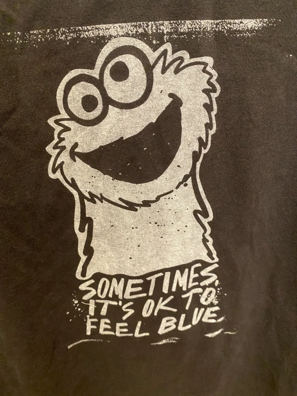 Sesame Street Black Short-Sleeve Graphic Tee with Cookie Monster Character NWOT - Picture 3 of 6